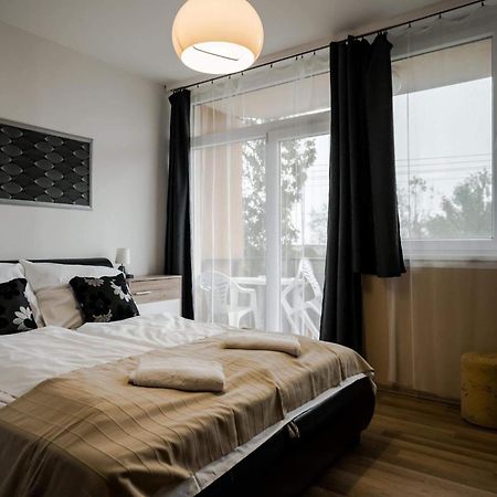 Bereny Panzio Bed & Breakfast Balatonbereny Ngoại thất bức ảnh