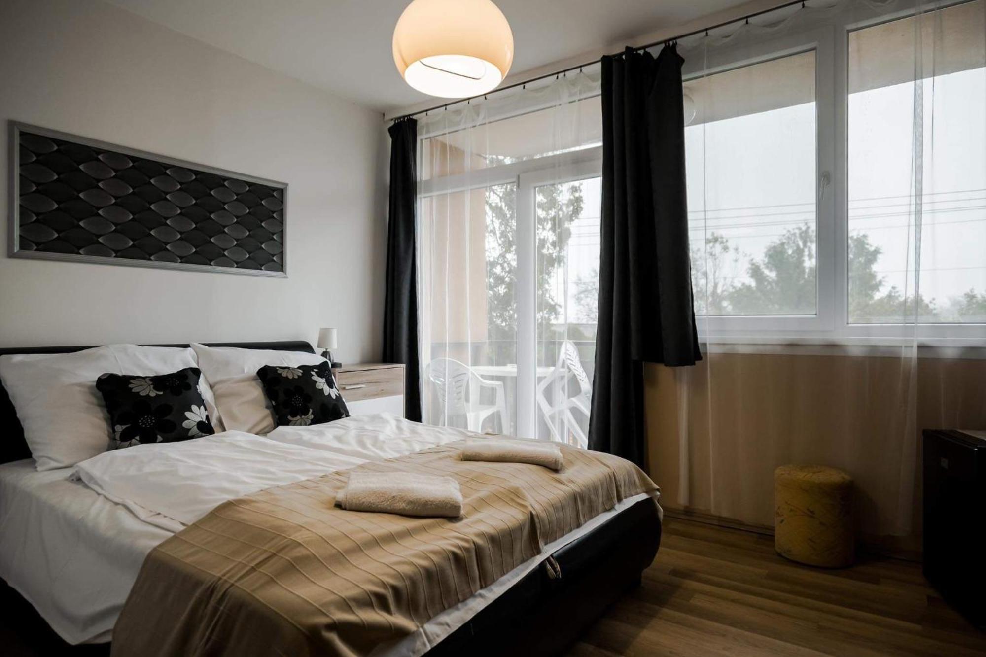 Bereny Panzio Bed & Breakfast Balatonbereny Ngoại thất bức ảnh